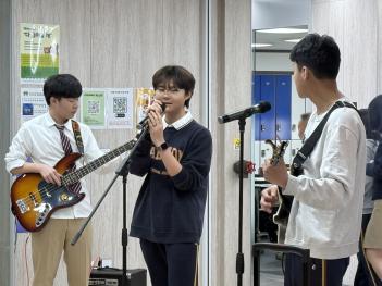 ��� ����ŷ ����(�л�ȸ) ÷���̹���